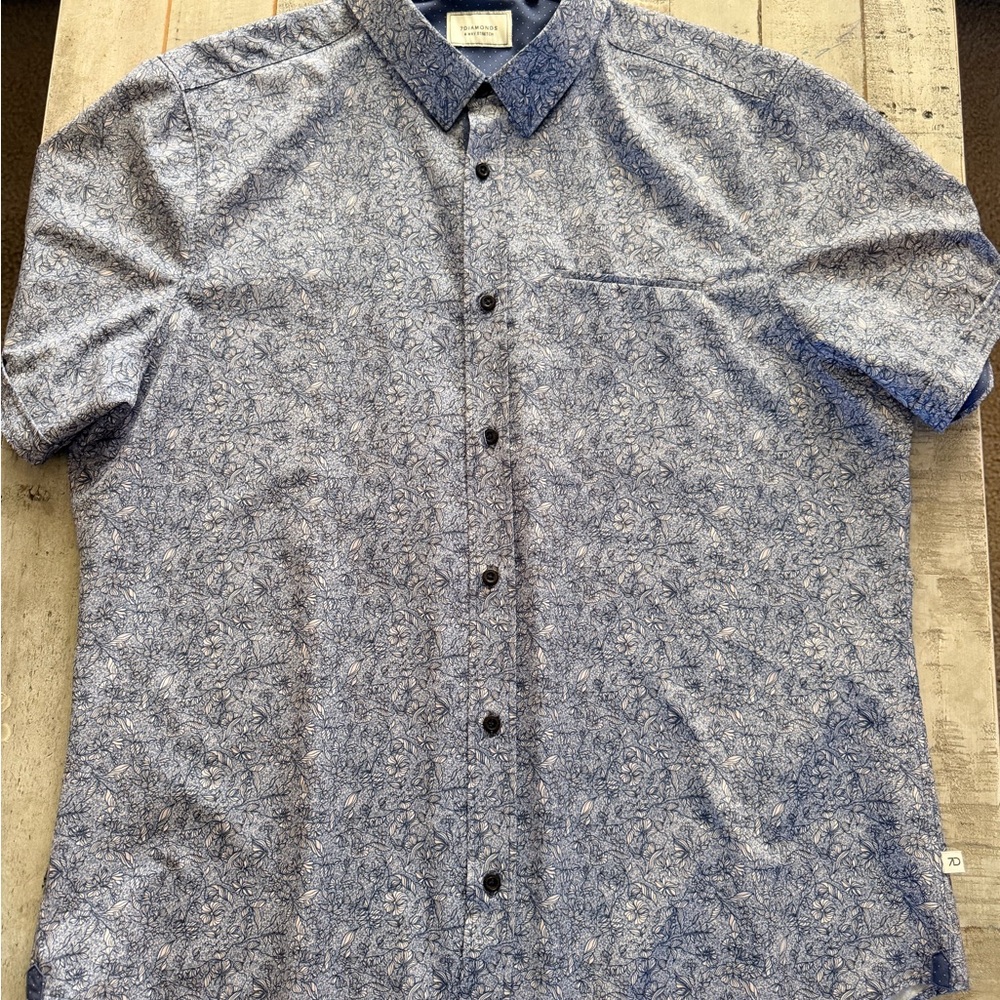 7 Diamonds Blue Short-Sleeve Printed Button-Down Shirt